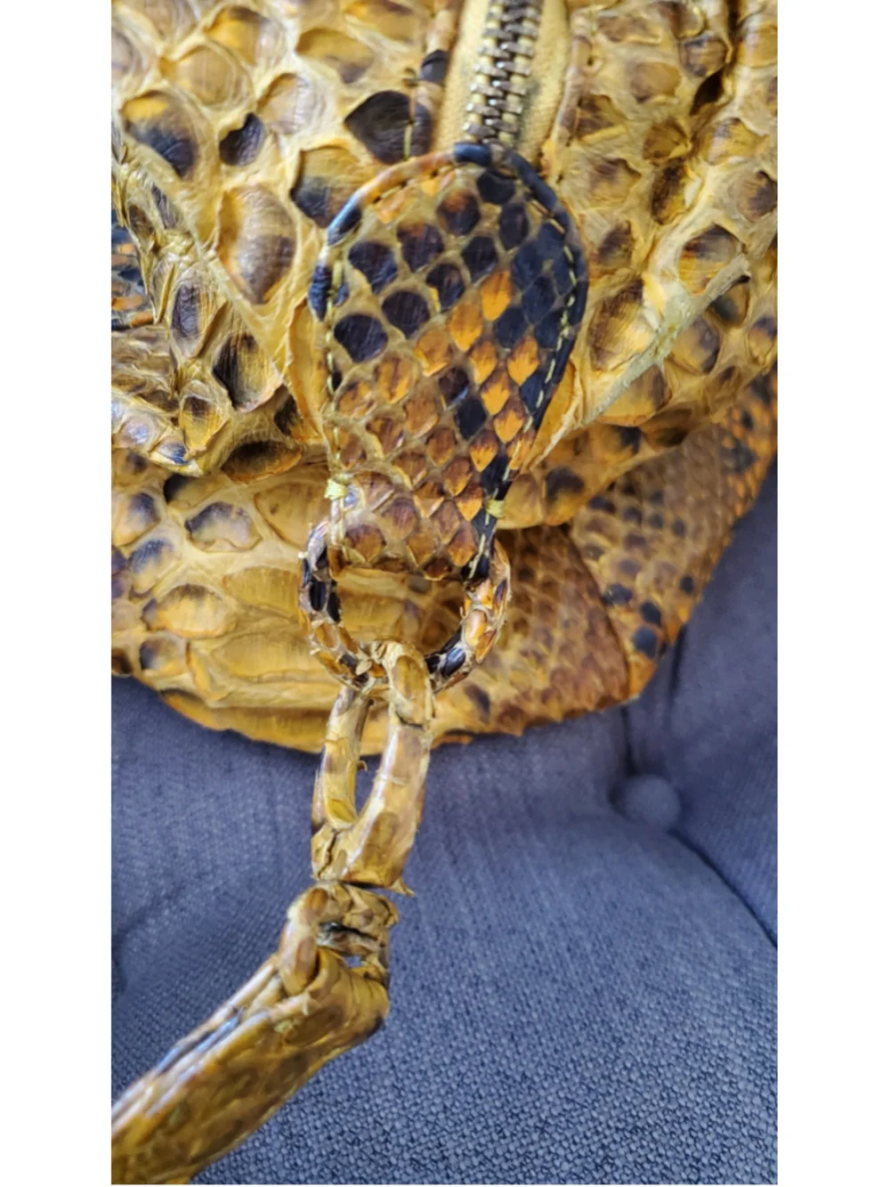 Segreto python satchel